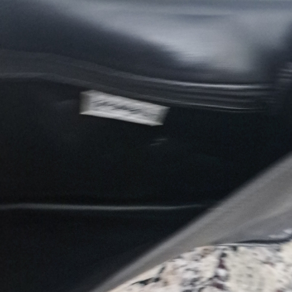 Carlos Falchi Black Croc-Embossed Crossbody Bag - Picture 4 of 11